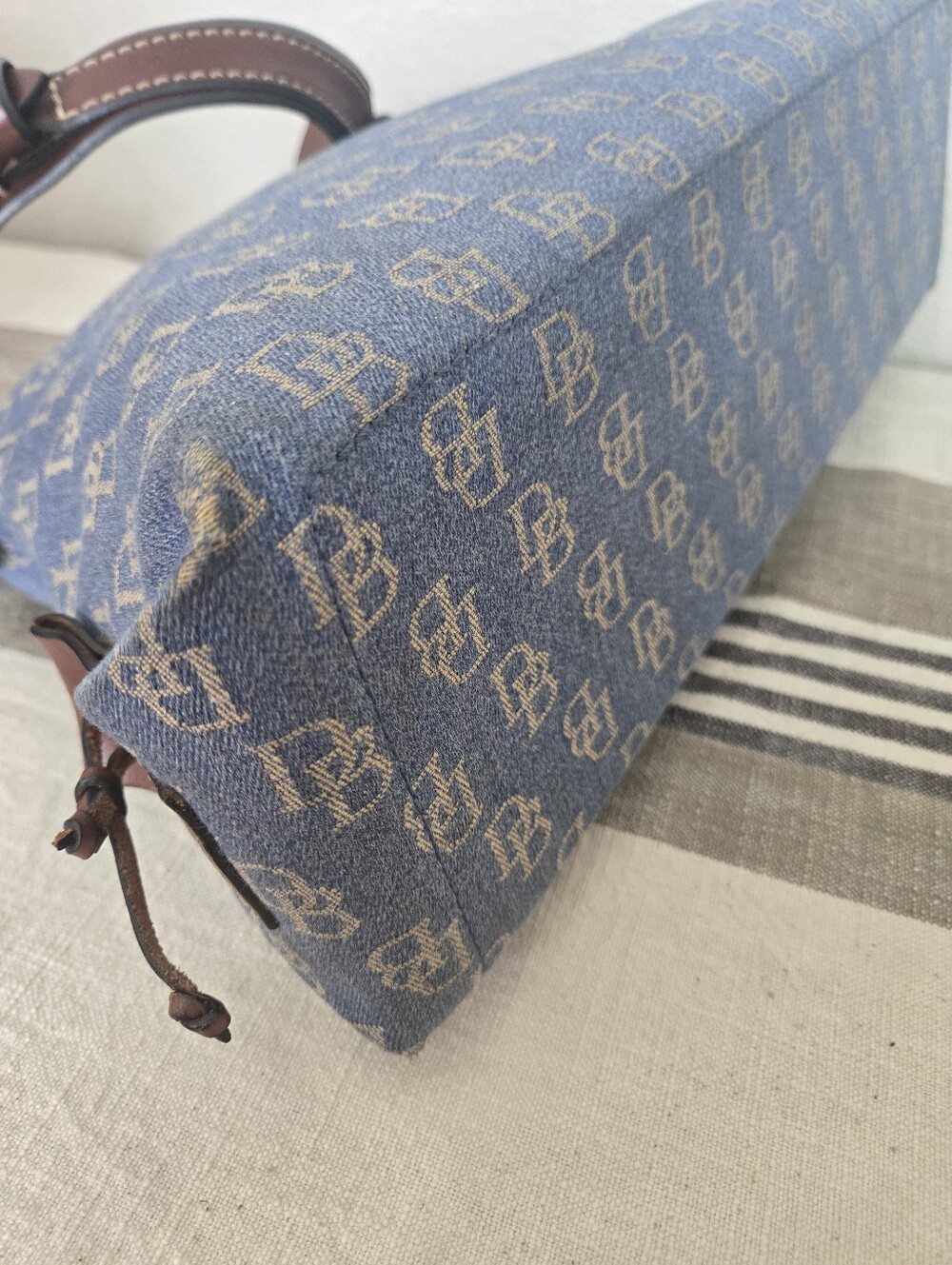 Dooney & Bourke Blue Denim Logo Hobo with Brown Trim, Medium East/West Slouch - Picture 10 of 17